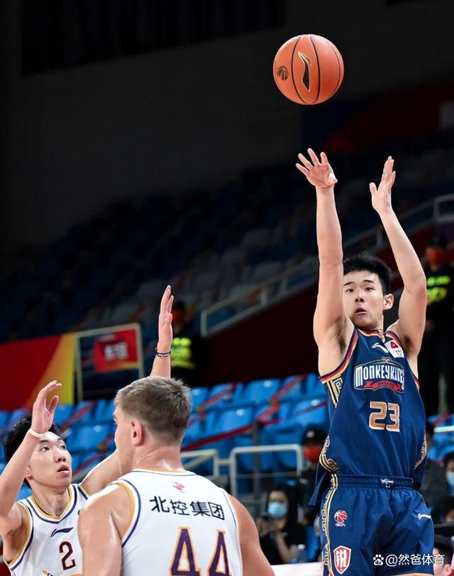 包含转会期CBA常规赛传出新动向，新疆广汇迎来里程碑，管理层表态：态度坚定，纪律约束更严格的词条-开云体育